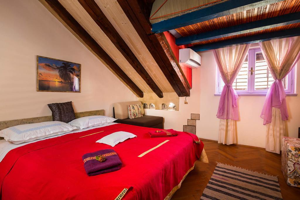 Guest House Roman Horizon Spalato Camera foto